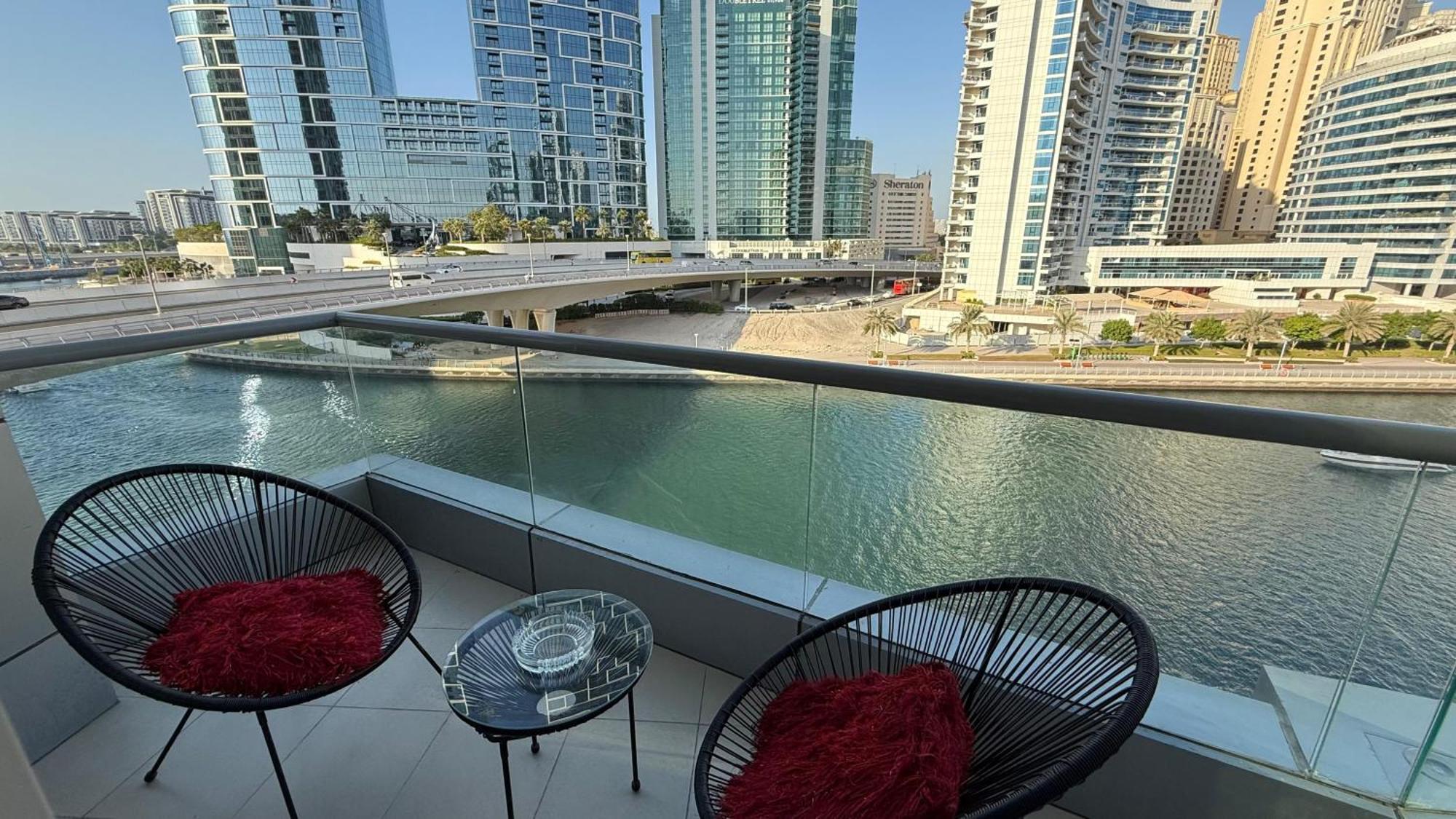 Premium Dubai Marina Two Bedroom Apartments With Sea View - Family Only Exterior photo